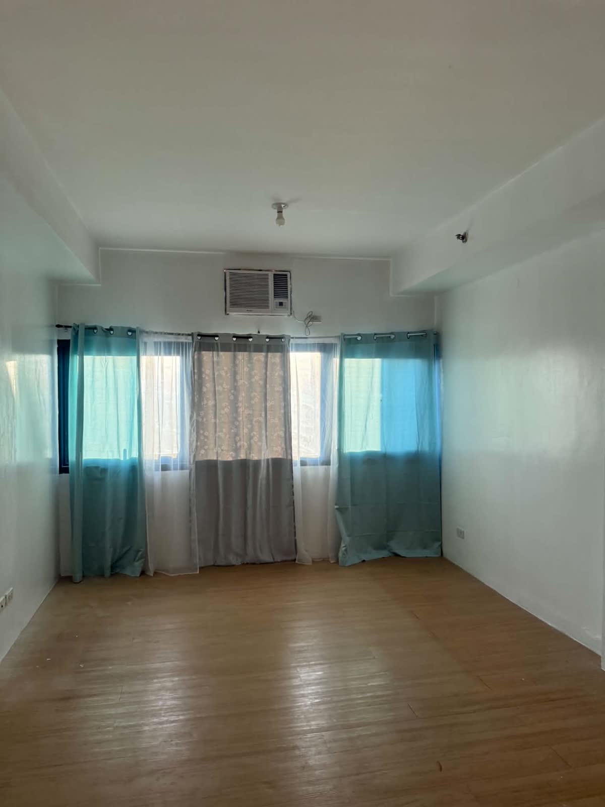 Main room, as found
